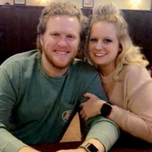 Meet your Posher, Halee